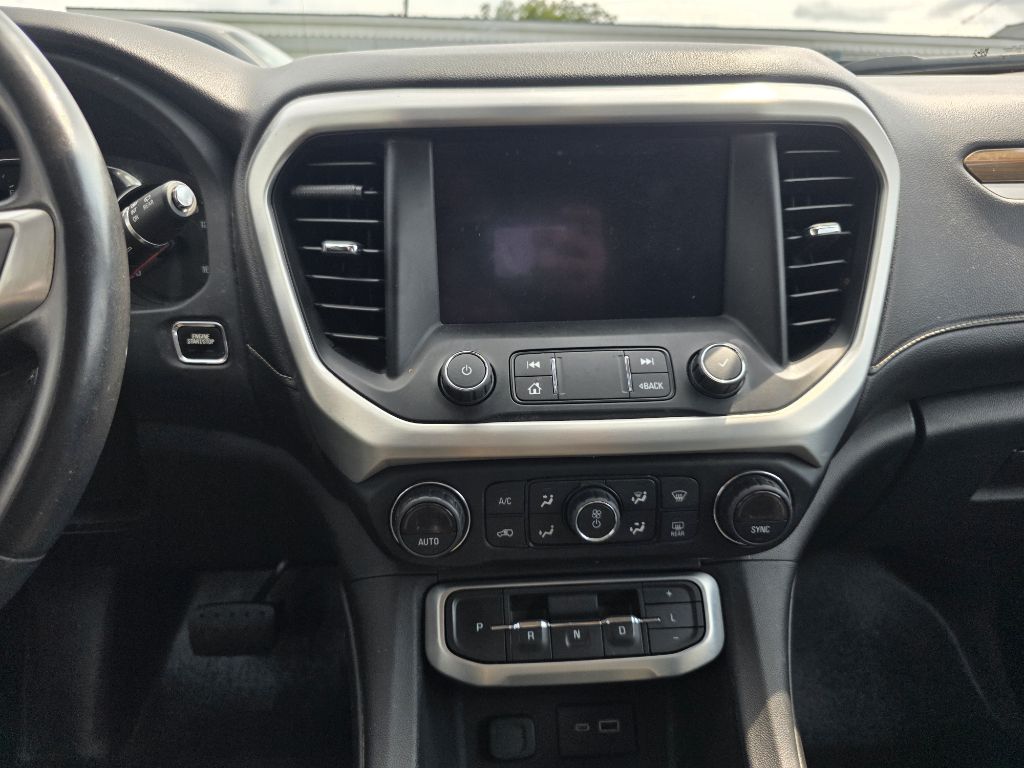 Photo 9 of this GMC ACADIA