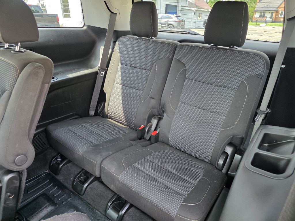 Photo 14 of this GMC ACADIA