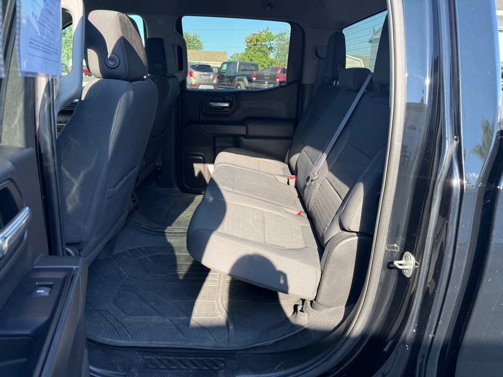 Photo 10 of this CHEVROLET SILVERADO 1500