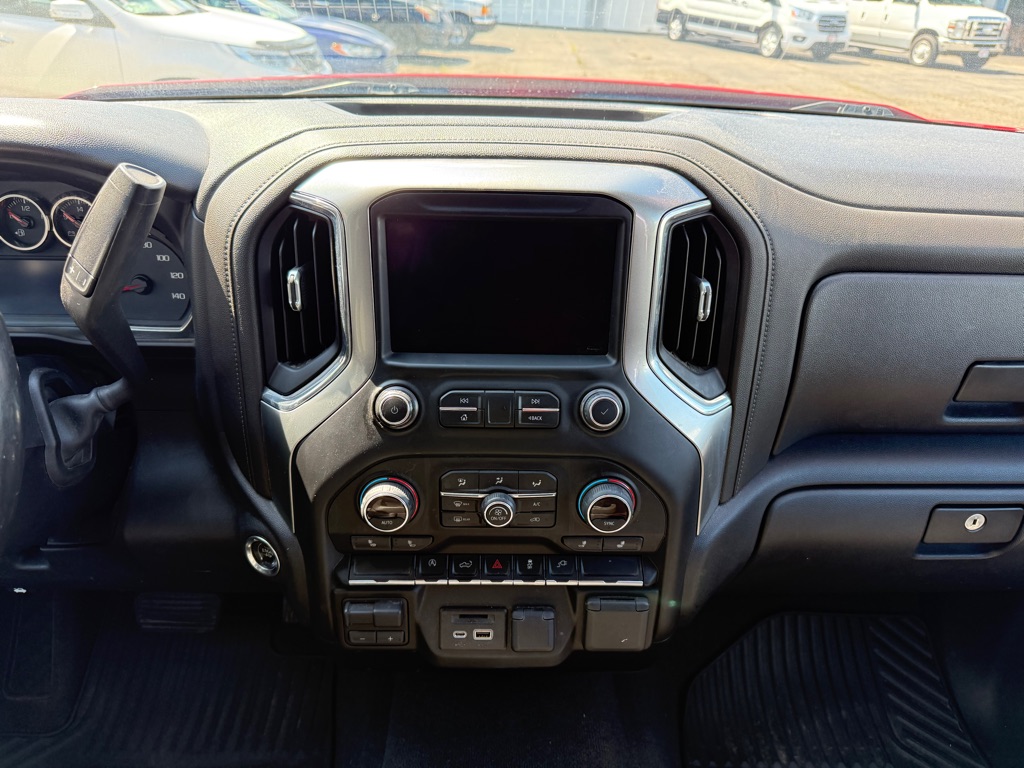 Photo 12 of this CHEVROLET SILVERADO 1500
