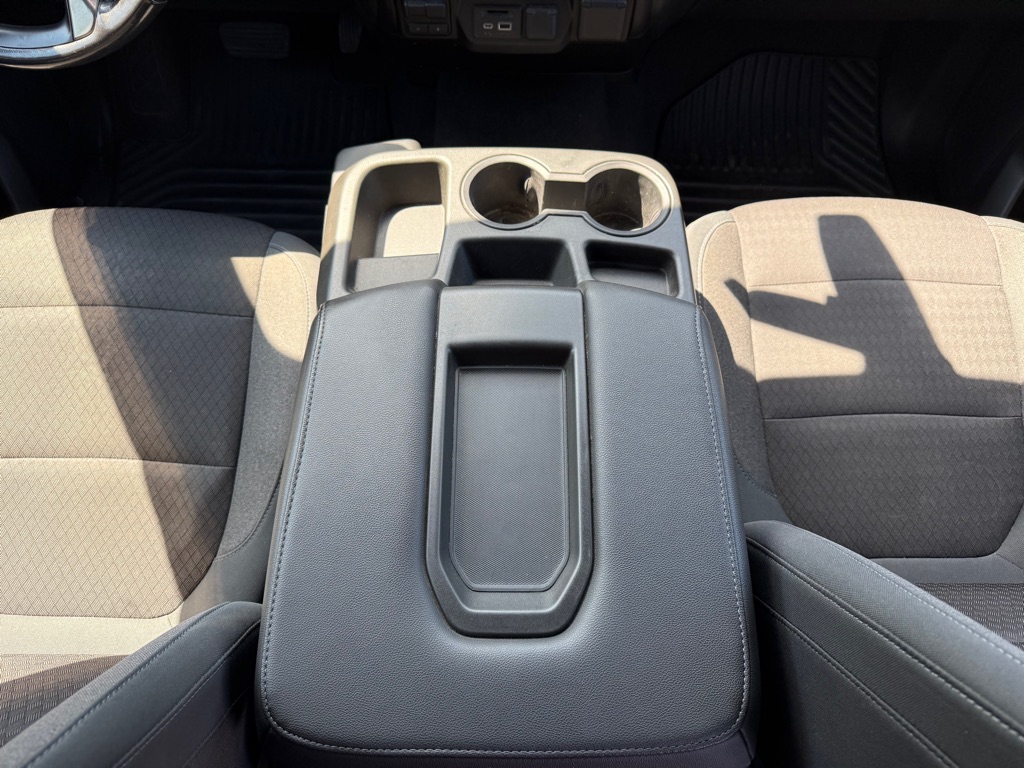 Photo 15 of this CHEVROLET SILVERADO 1500