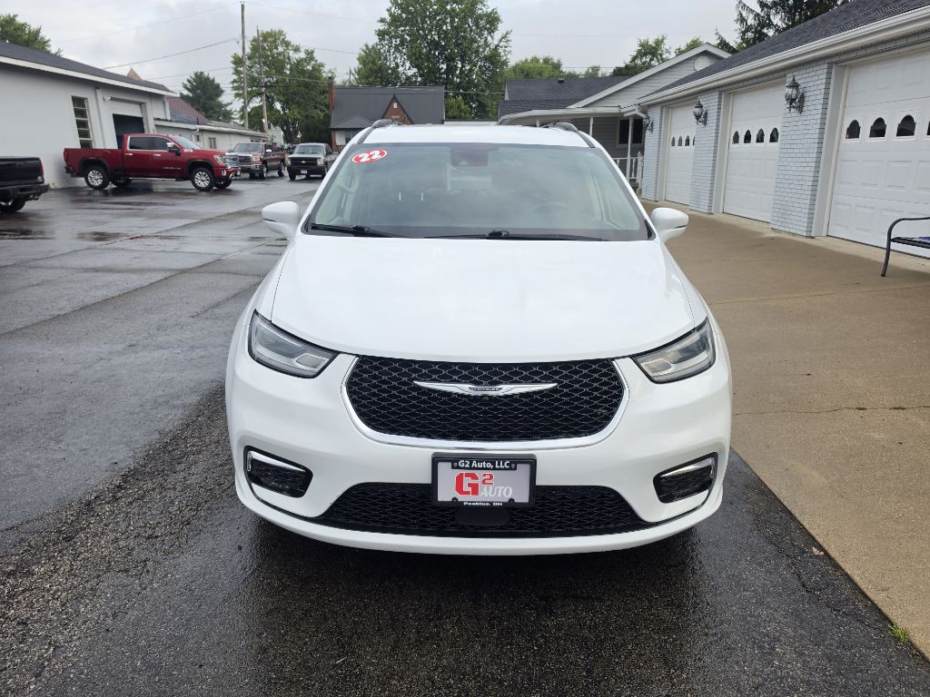 2022 CHRYSLER PACIFICA