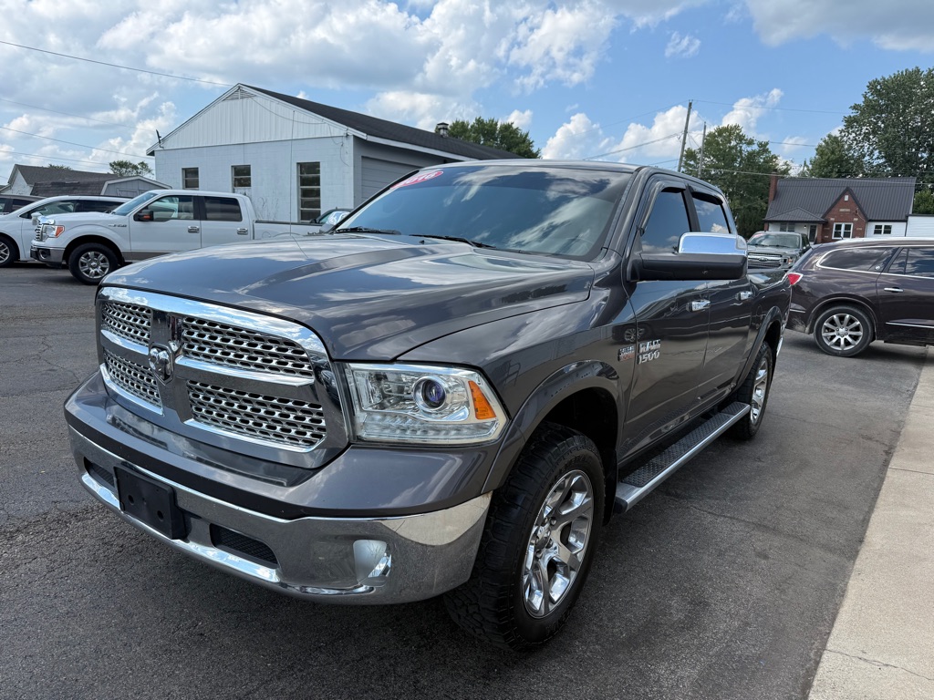Photo 2 of this RAM 1500