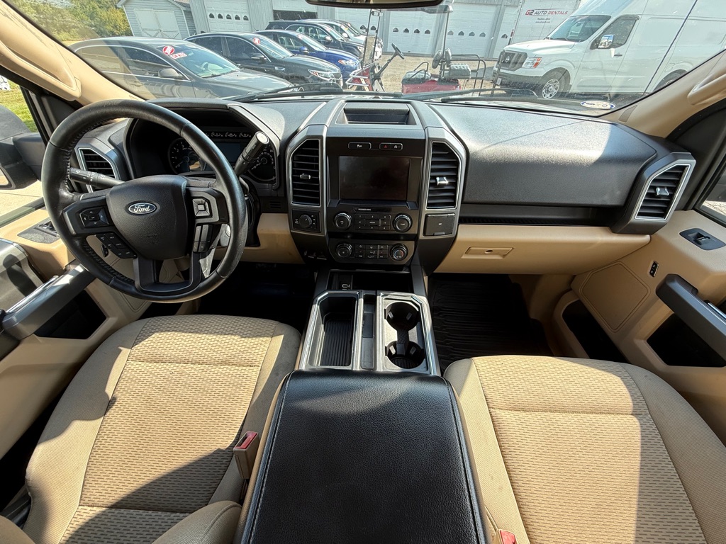 Photo 15 of this FORD F150