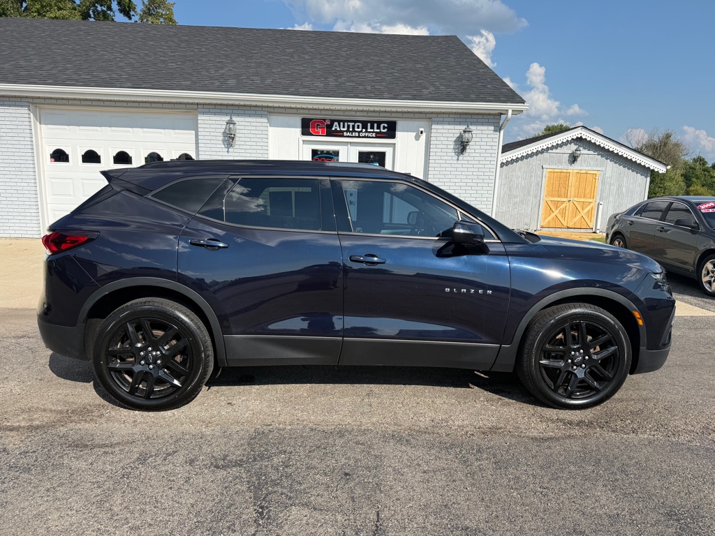 Photo 7 of this CHEVROLET BLAZER
