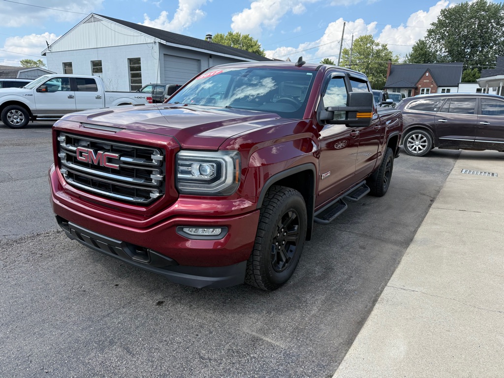 Photo 2 of this GMC SIERRA