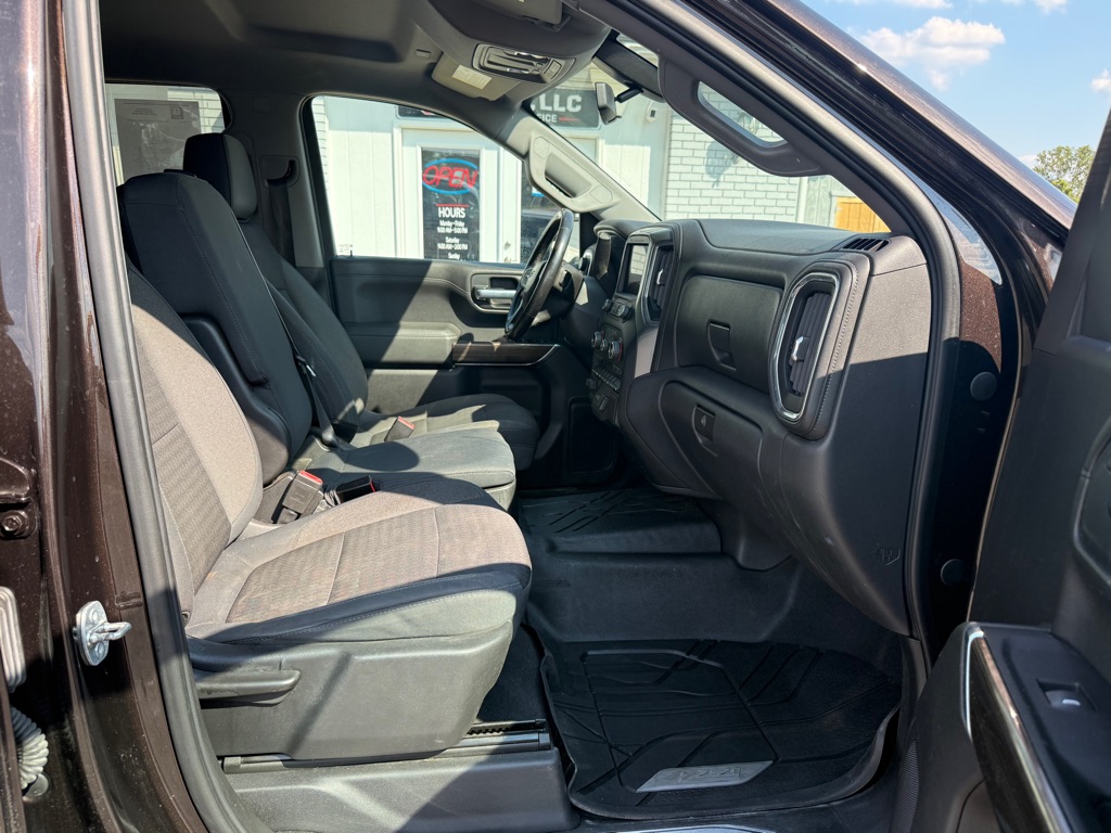 Photo 11 of this CHEVROLET SILVERADO 1500