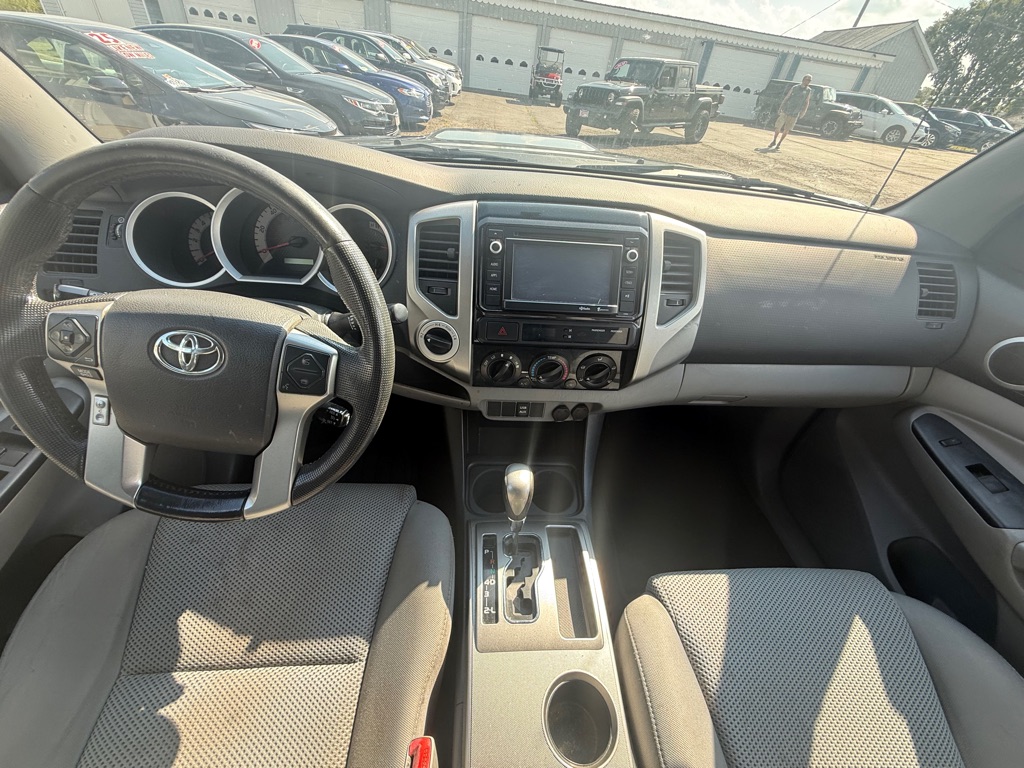 Photo 15 of this TOYOTA TACOMA
