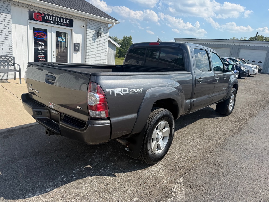 Photo 4 of this TOYOTA TACOMA