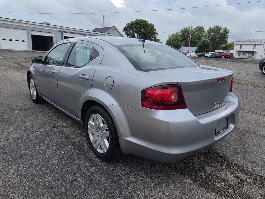 Photo 3 of this DODGE AVENGER