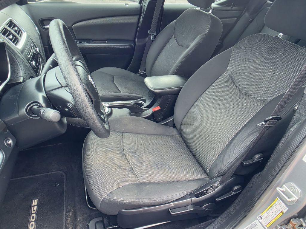 Photo 11 of this DODGE AVENGER