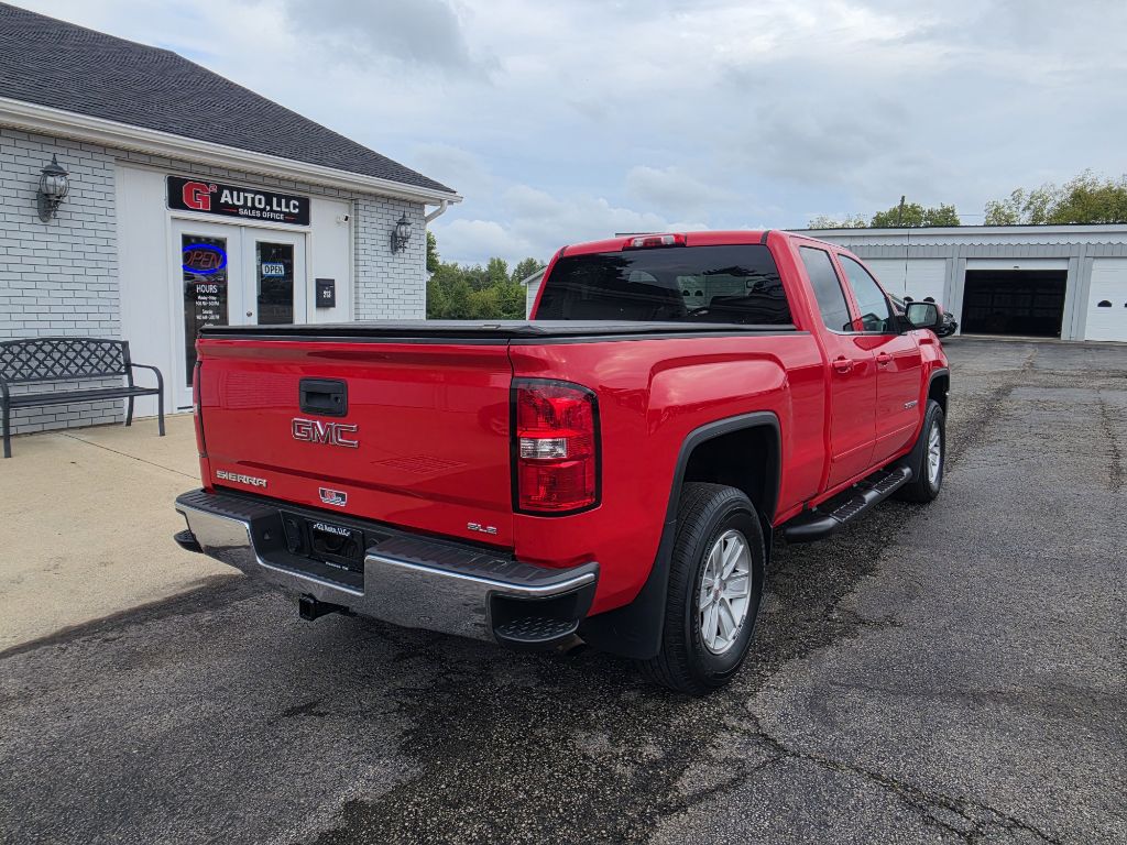 Photo 4 of this GMC SIERRA