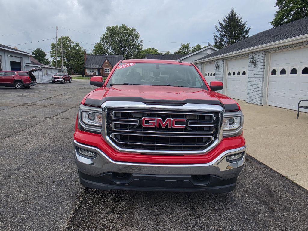 Photo 6 of this GMC SIERRA