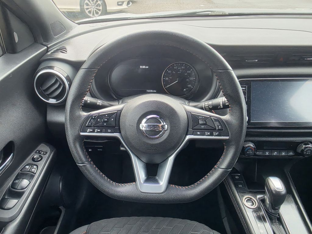 Photo 14 of this NISSAN KICKS