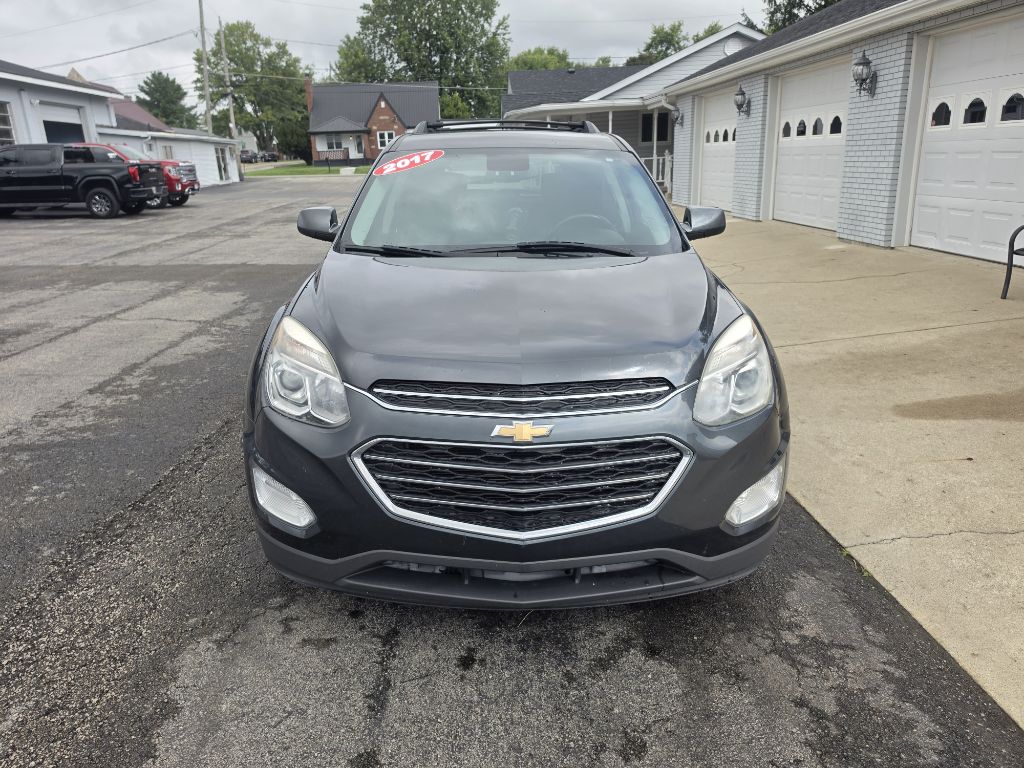 Photo 5 of this CHEVROLET EQUINOX