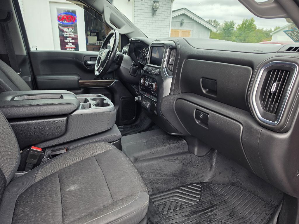 Photo 15 of this CHEVROLET SILVERADO 1500