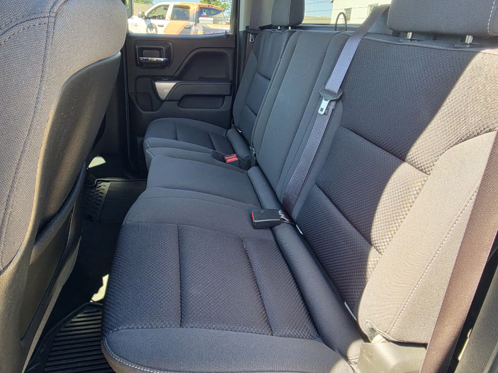 Photo 14 of this CHEVROLET SILVERADO 1500