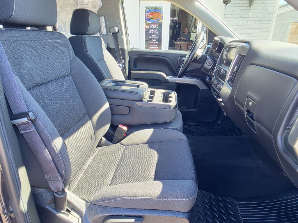 Photo 15 of this CHEVROLET SILVERADO 1500