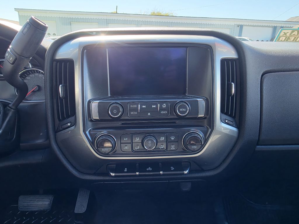 Photo 10 of this CHEVROLET SILVERADO 1500