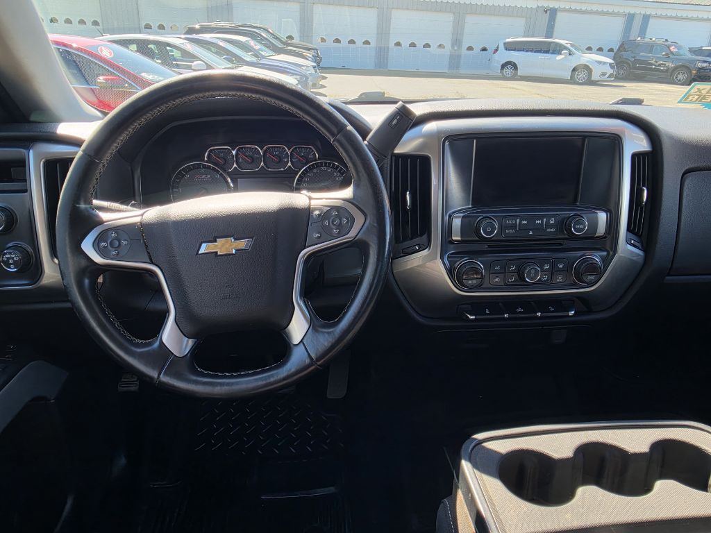 Photo 9 of this CHEVROLET SILVERADO 1500