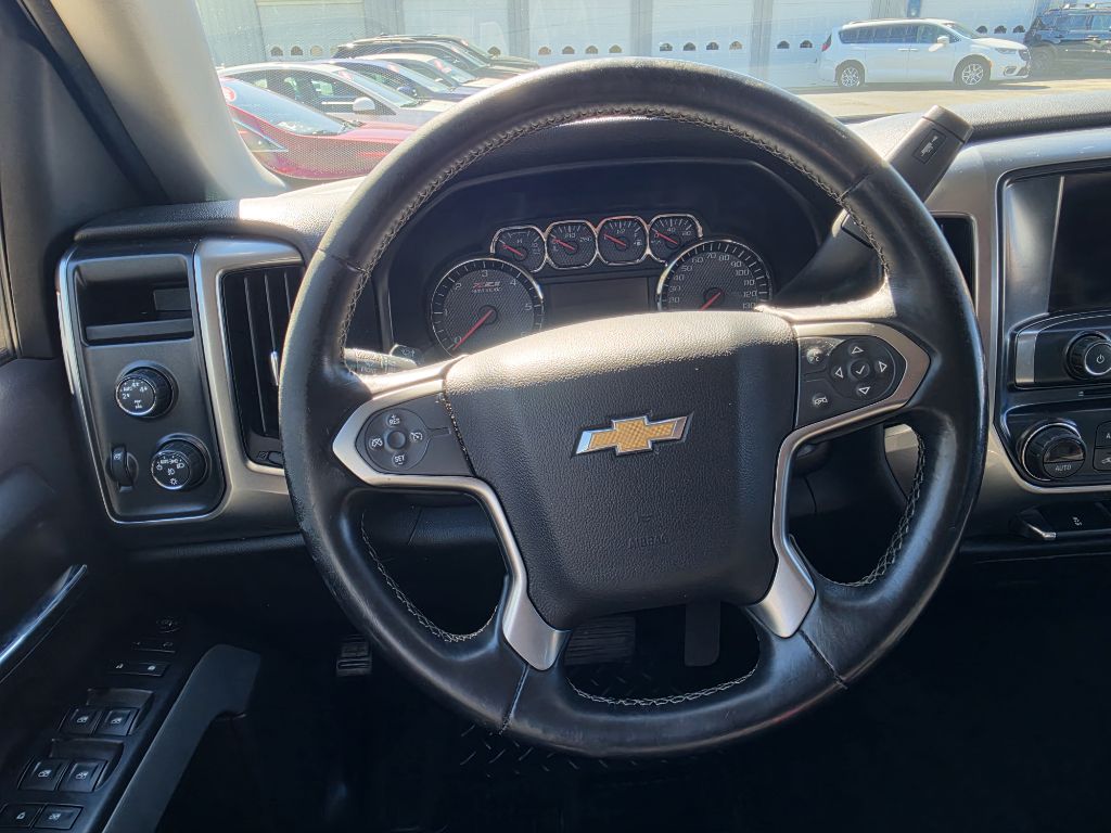 Photo 13 of this CHEVROLET SILVERADO 1500