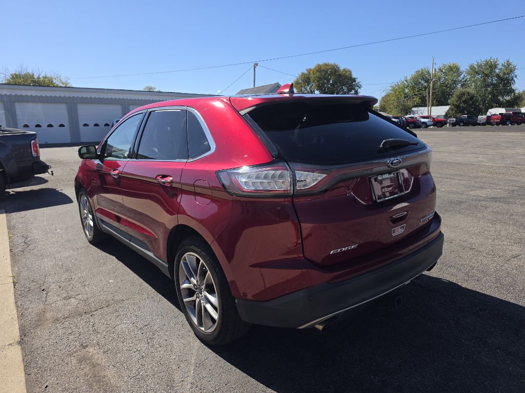 Photo 6 of this FORD EDGE