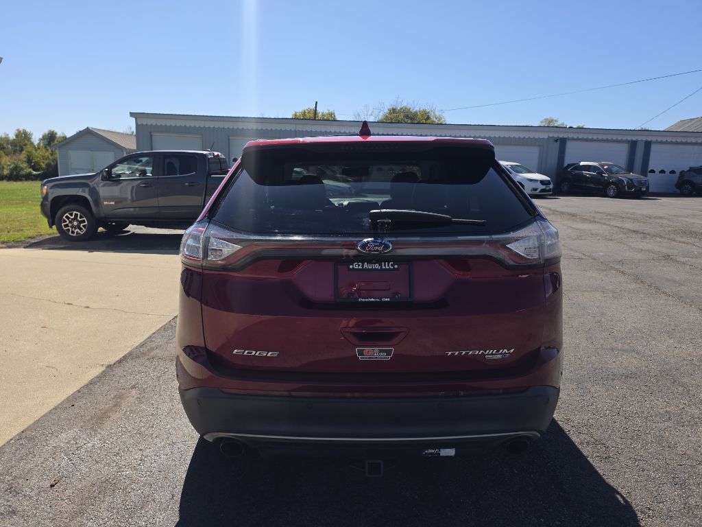 Photo 7 of this FORD EDGE