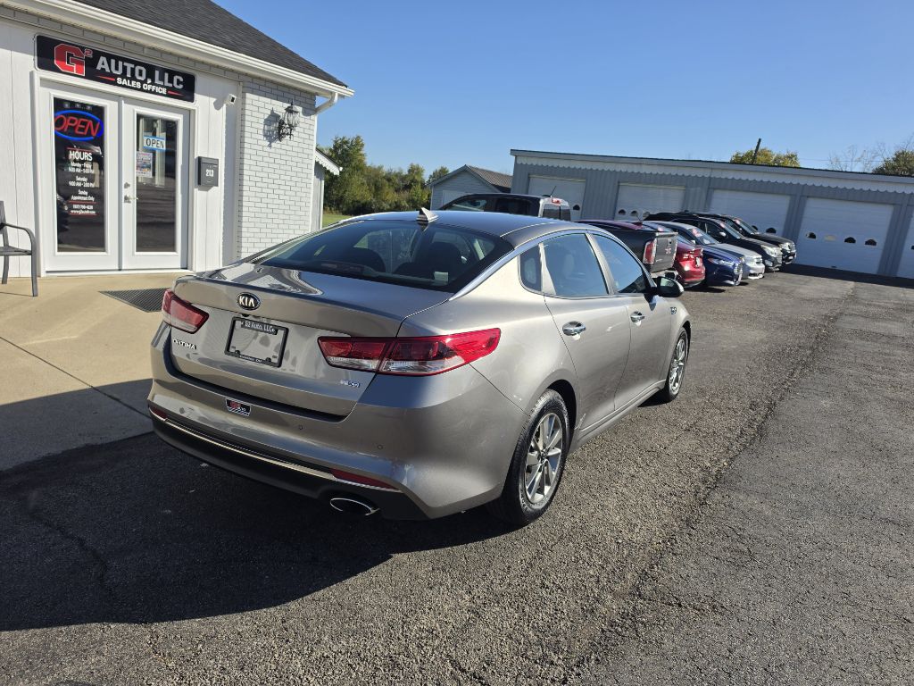 Photo 3 of this KIA OPTIMA