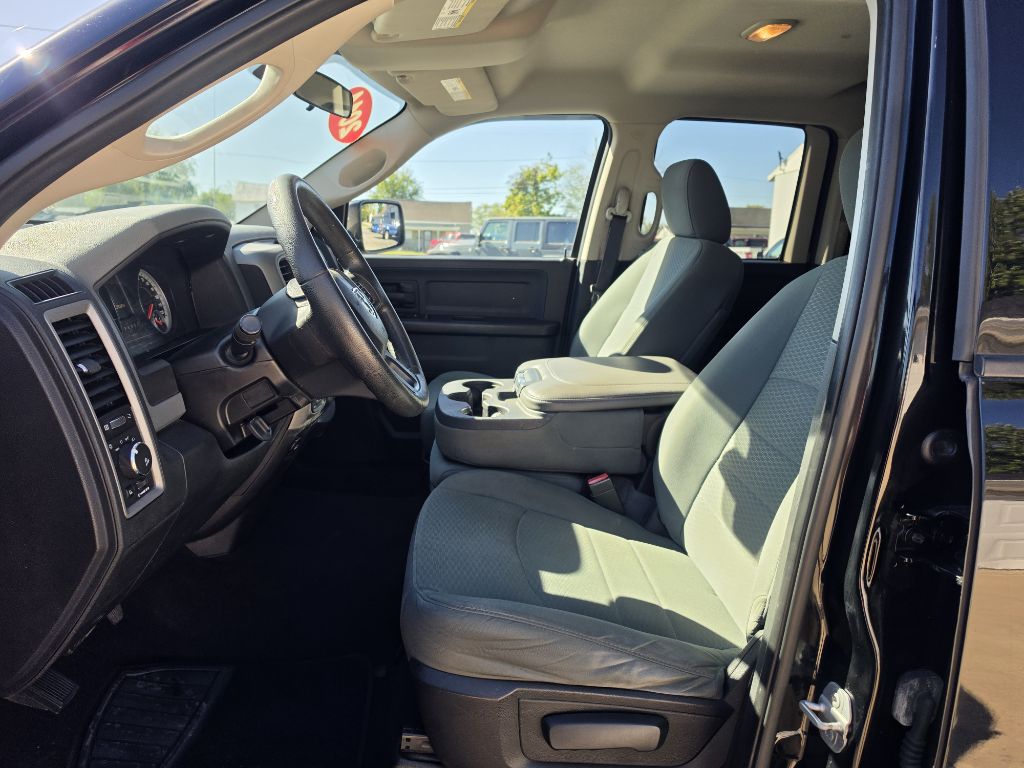 Photo 8 of this RAM 1500