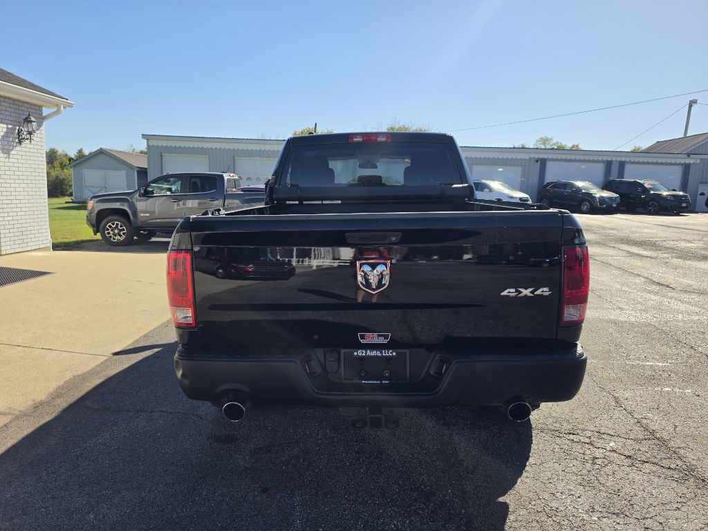 Photo 7 of this RAM 1500
