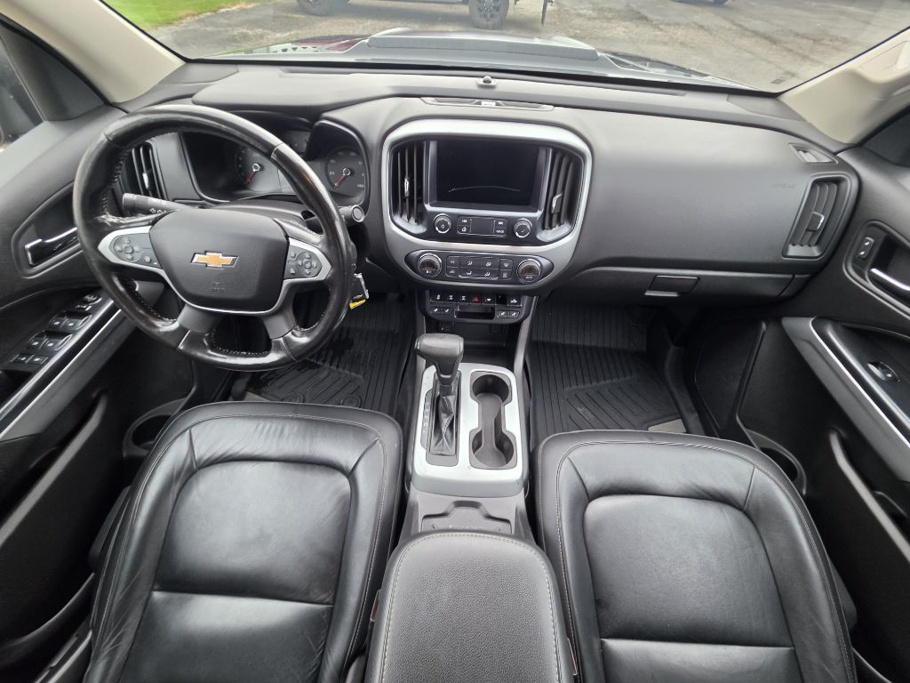 Photo 14 of this CHEVROLET COLORADO