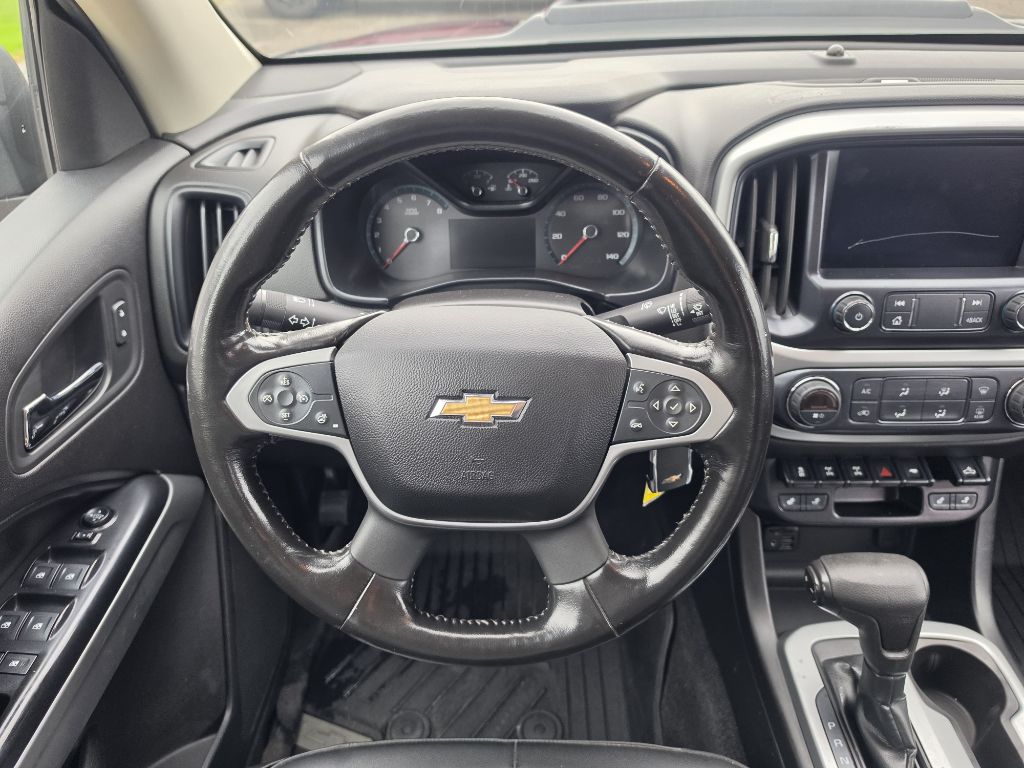 Photo 15 of this CHEVROLET COLORADO