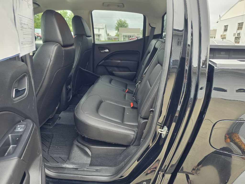 Photo 9 of this CHEVROLET COLORADO