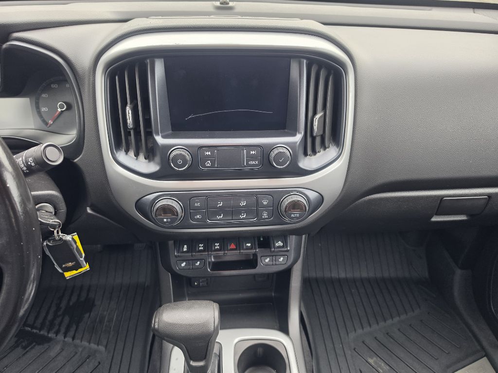 Photo 13 of this CHEVROLET COLORADO