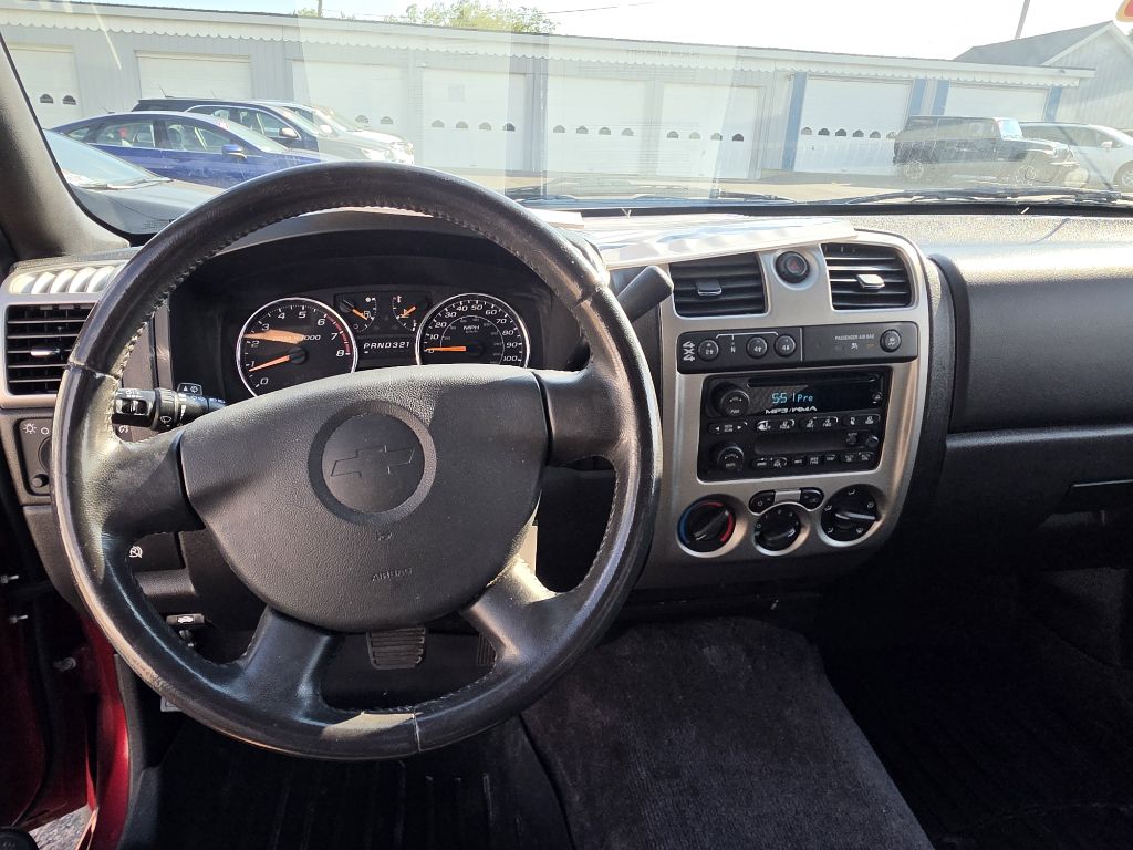 Photo 9 of this CHEVROLET COLORADO