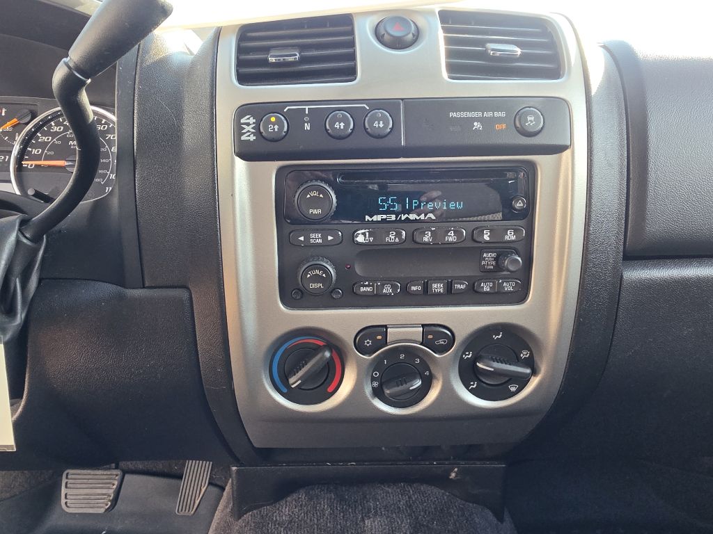 Photo 10 of this CHEVROLET COLORADO