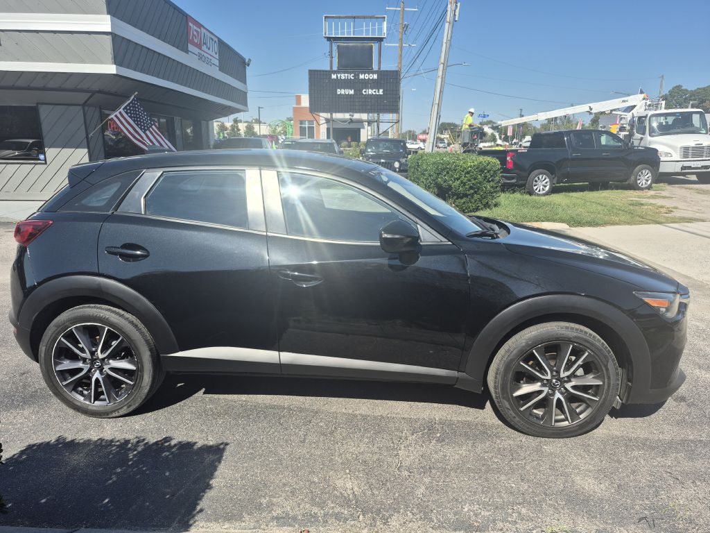 Photo 8 of this MAZDA CX-3