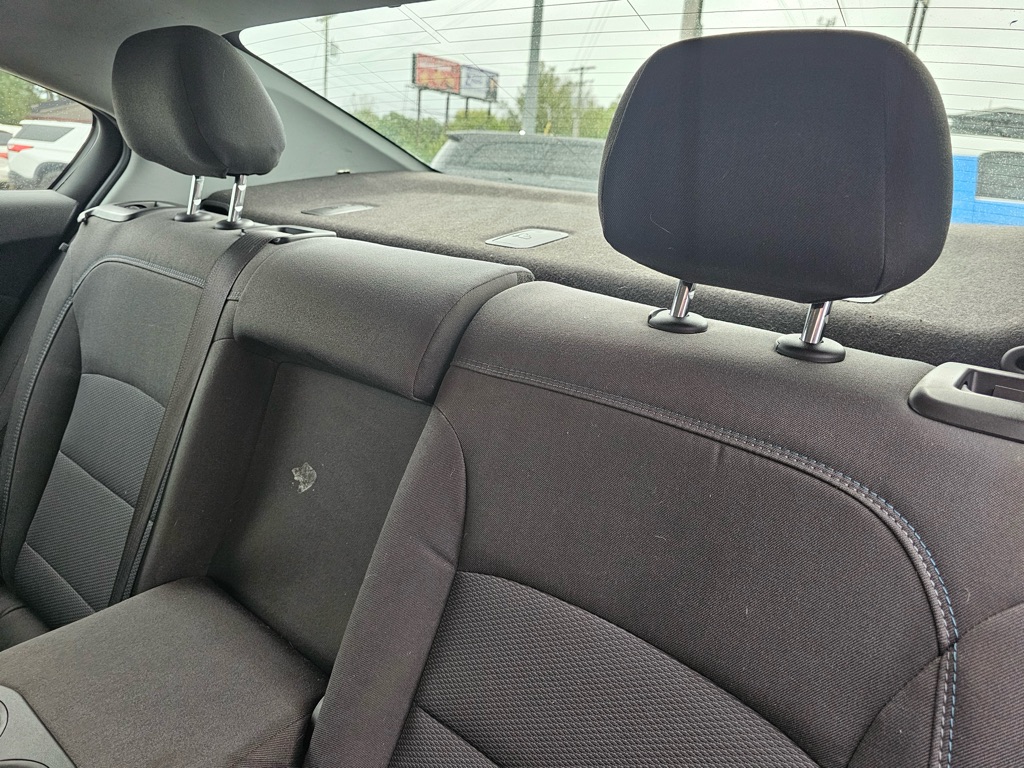 Photo 18 of this CHEVROLET CRUZE