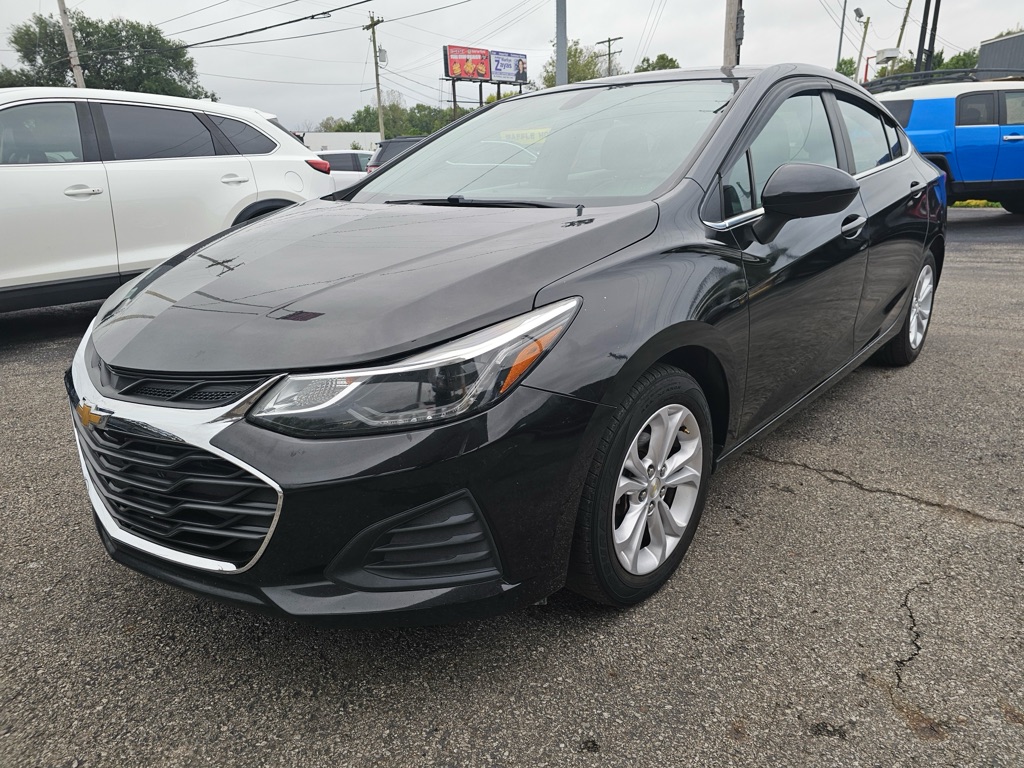 Photo 8 of this CHEVROLET CRUZE