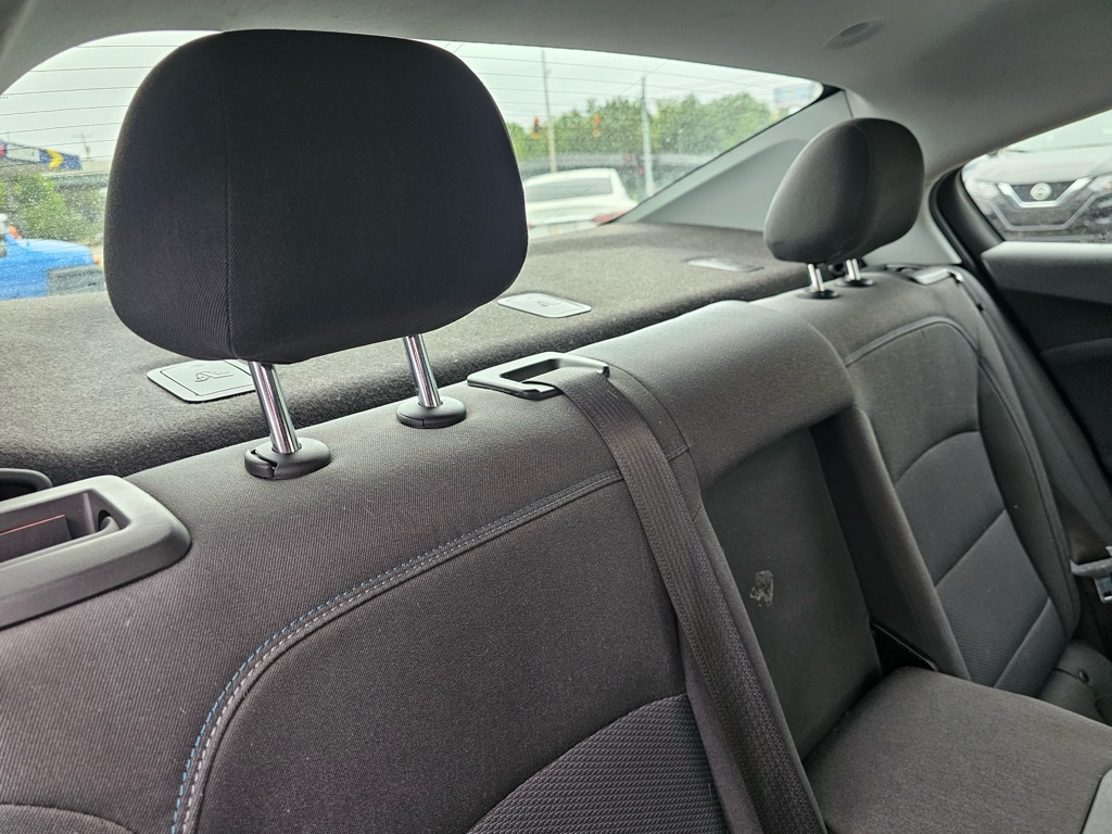 Photo 14 of this CHEVROLET CRUZE