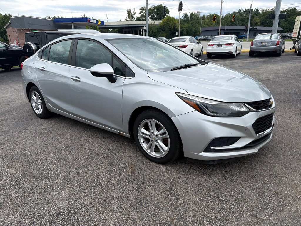 Photo 12 of this CHEVROLET CRUZE