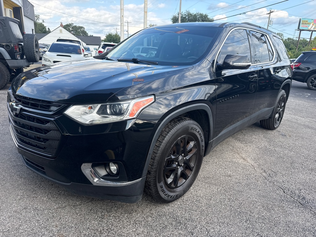 Photo 6 of this CHEVROLET TRAVERSE