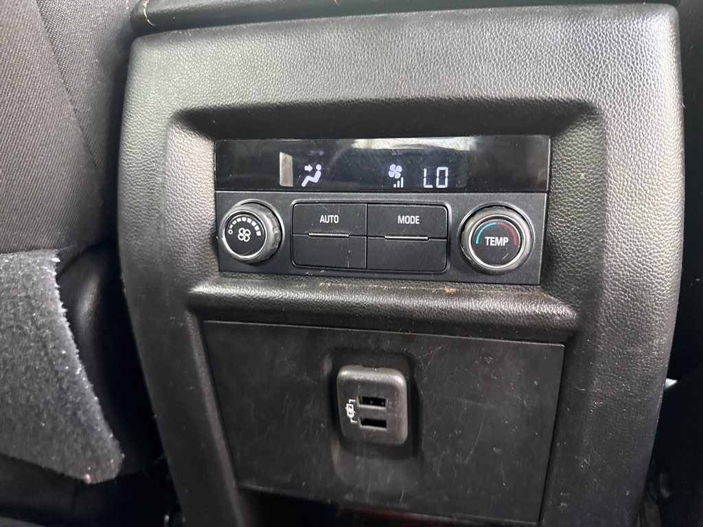 Photo 27 of this CHEVROLET TRAVERSE