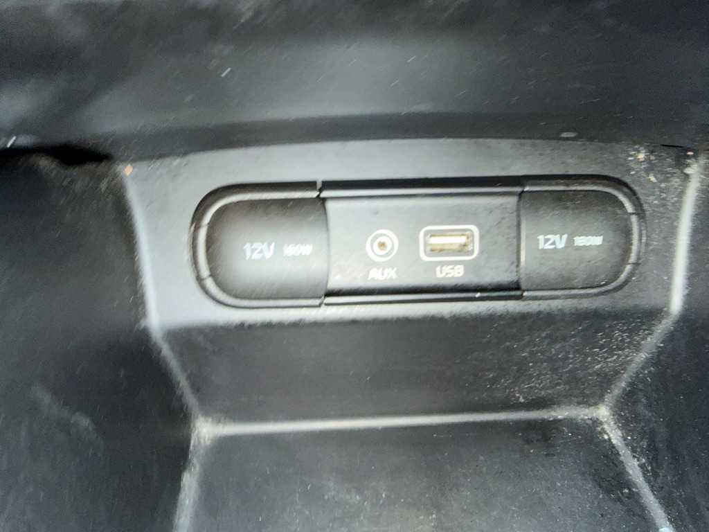 Photo 35 of this KIA SORENTO