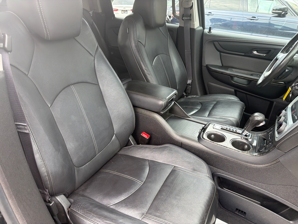 Photo 26 of this GMC ACADIA