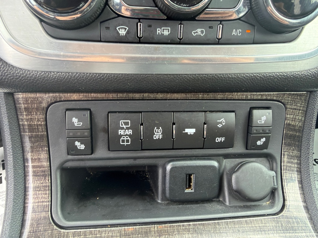 Photo 32 of this GMC ACADIA