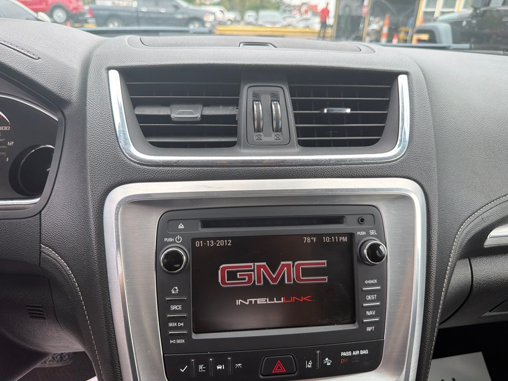Photo 29 of this GMC ACADIA