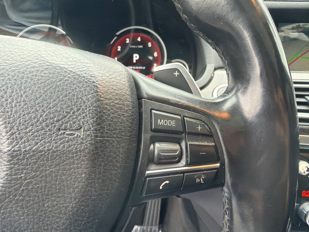 Photo 30 of this BMW 740