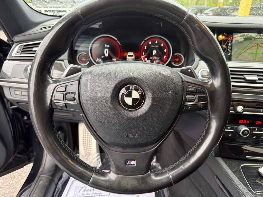 Photo 28 of this BMW 740