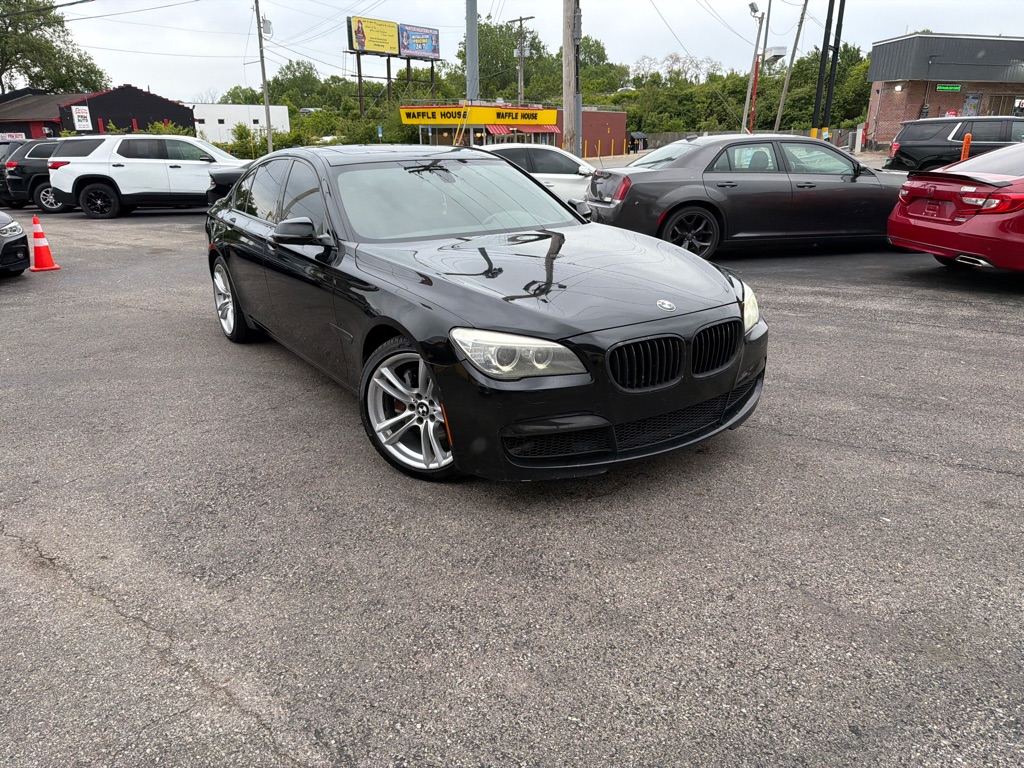 2015 BMW 740